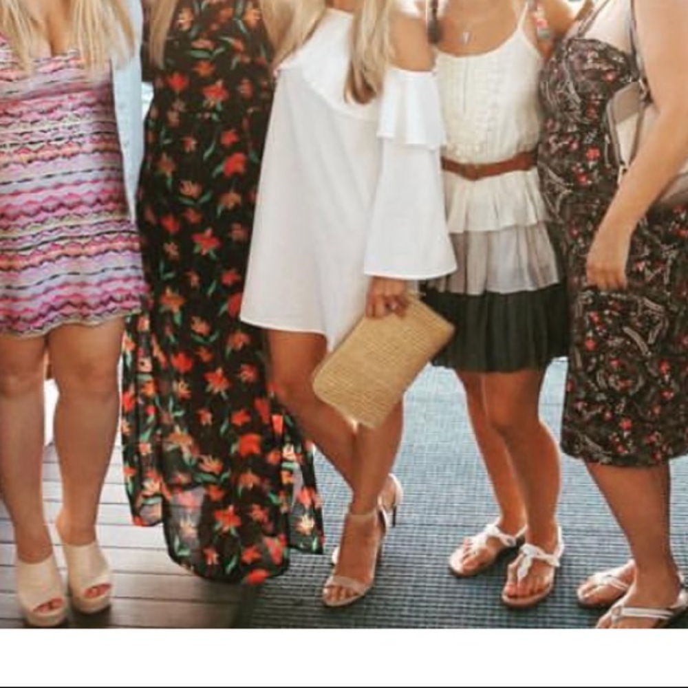 White dress, open shoulders, super fun! - Picture 1 of 2